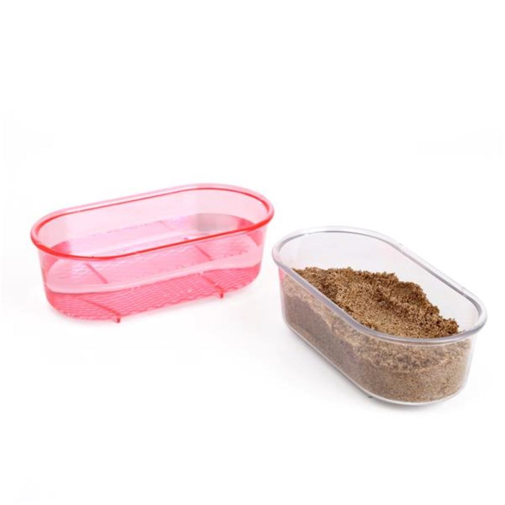 Transparent bird bathing pond