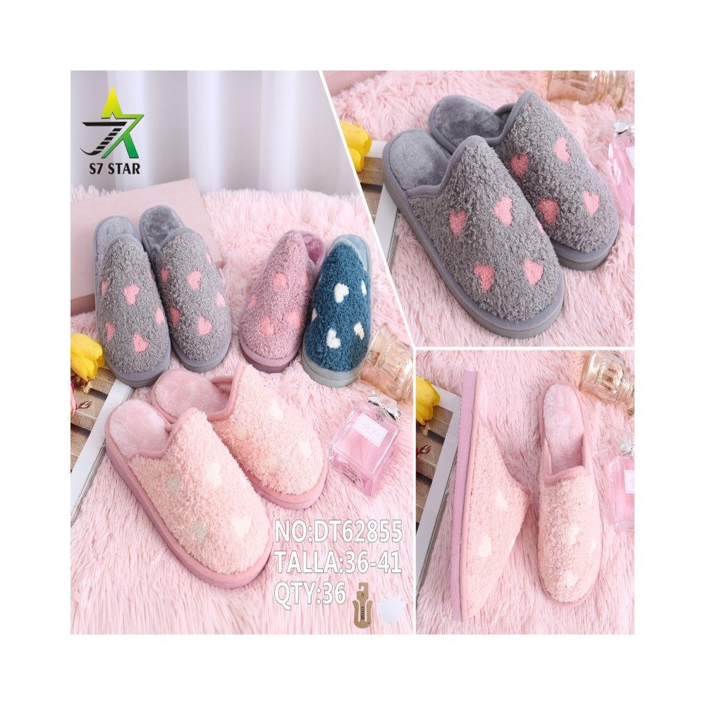 PANTUFLAS DE MOHAIR BORDADO...